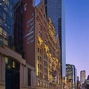 4* Apartahotel Aka Times Square